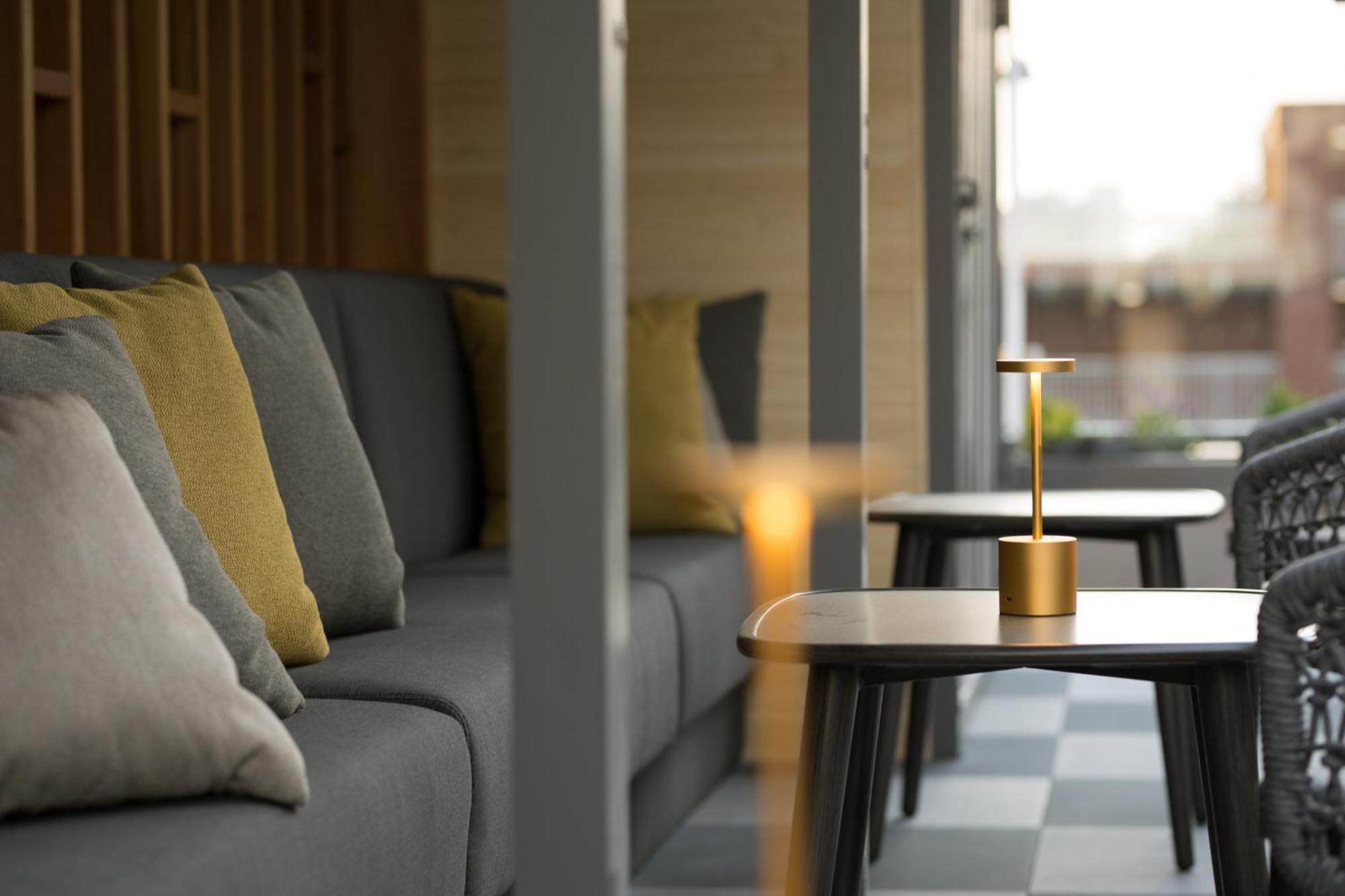 The Parker Hotel And Rooftop Vancouver Exterior photo